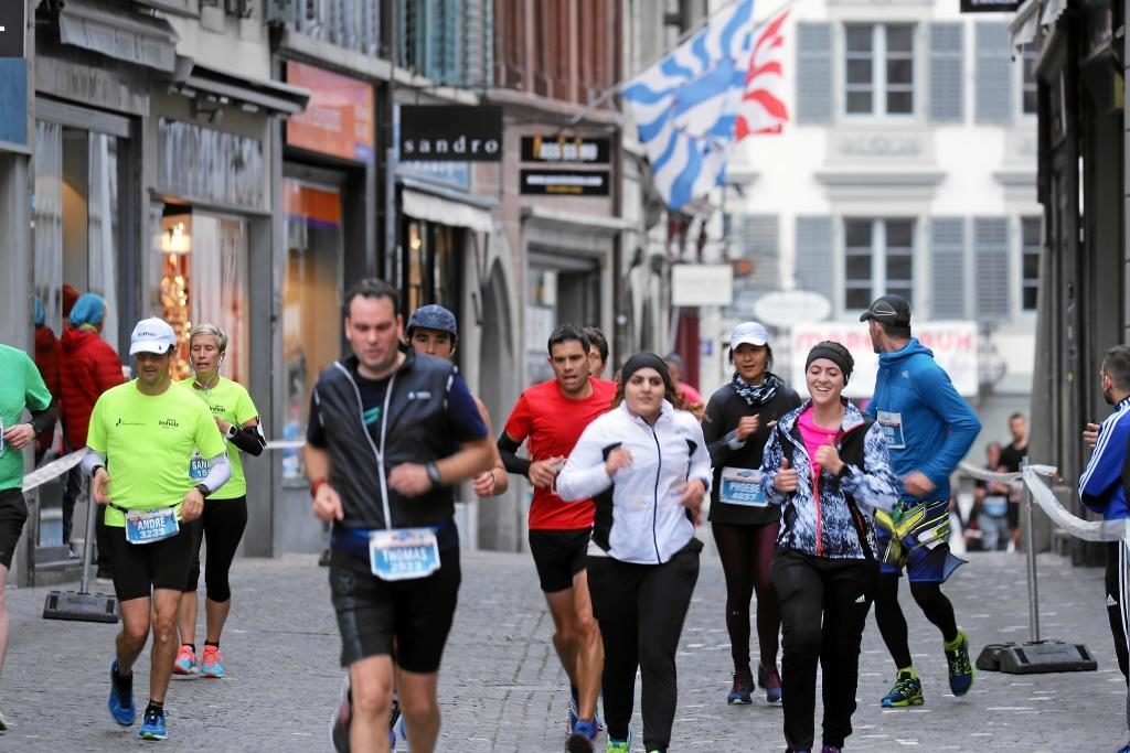 Swiss City Marathon Lucerne: Hoehepunkt Luzerner Altstadt
