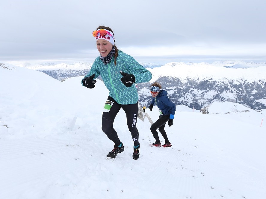 Judith Wyder beim Swiss Snow Walk and Run Arosa
